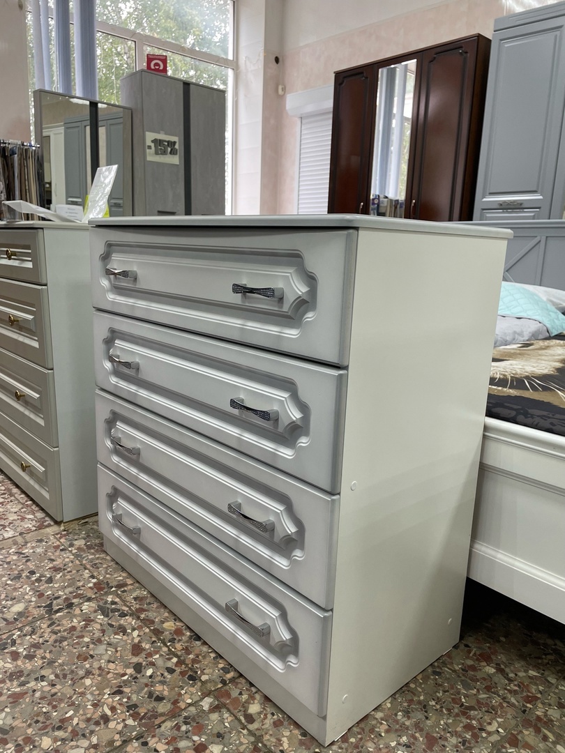 Комод ЛАК 4 ящика Белый Жемчуг